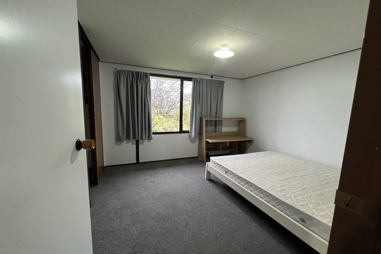 Photo of property in 22 Crosby Road, West Harbour, Auckland, 0618