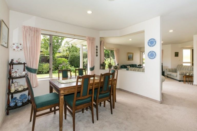 Photo of property in 3 Hyatt Grove, Greenmeadows, Napier, 4112