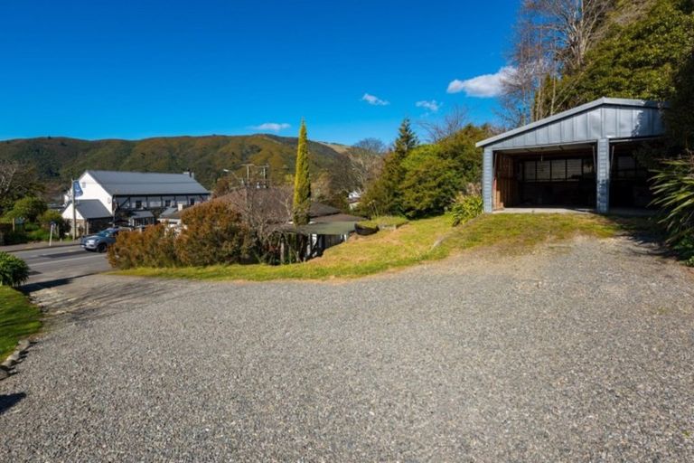 Photo of property in 83 Main Rd Havelock, Havelock, 7100