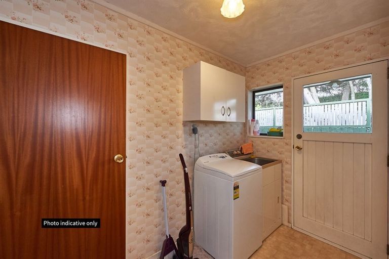 Photo of property in 7a Carow Street, Palmerston North, 4410