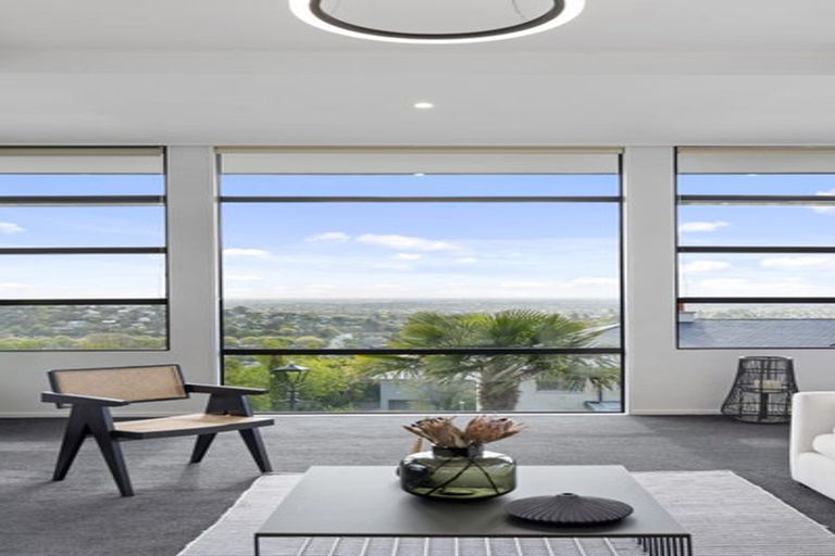 Photo of property in 6 Trecastle Lane, Huntsbury, Christchurch, 8022