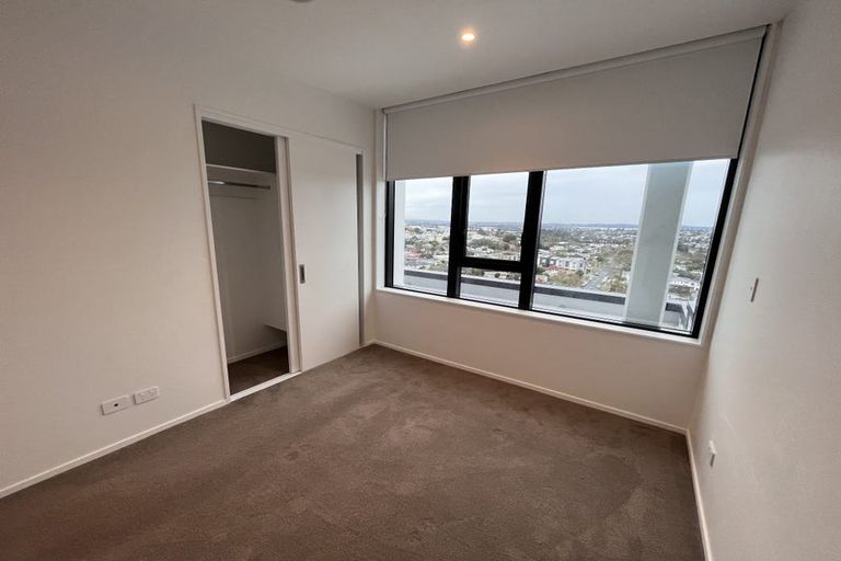 Photo of property in 1103/1 Buscomb Avenue, Henderson, Auckland, 0610