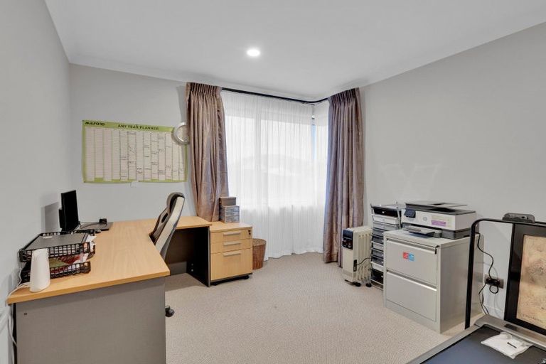 Photo of property in 18 Connor Court, Huntington, Hamilton, 3210