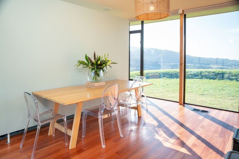 Photo of property in 153 Bing Lucas Drive, Tawa, Wellington, 5028