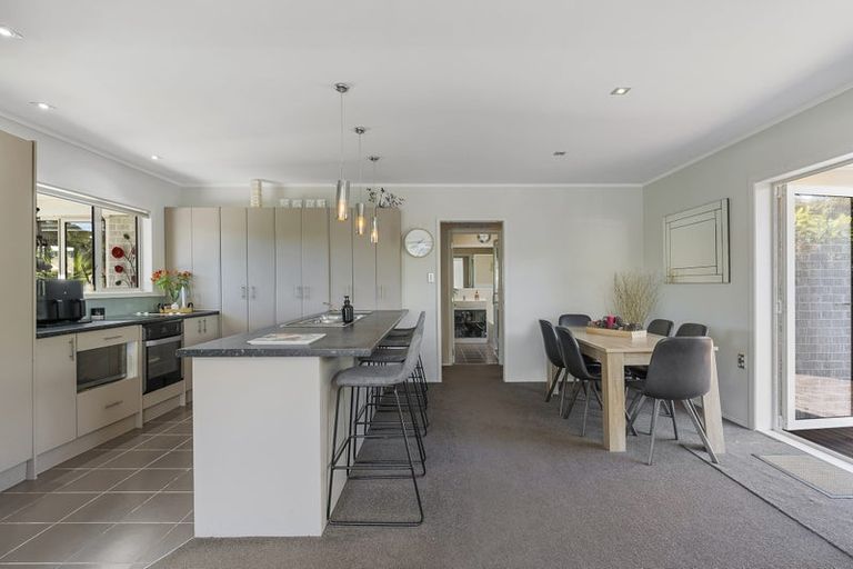 Photo of property in 1/10 Forest Glen, Orewa, 0931