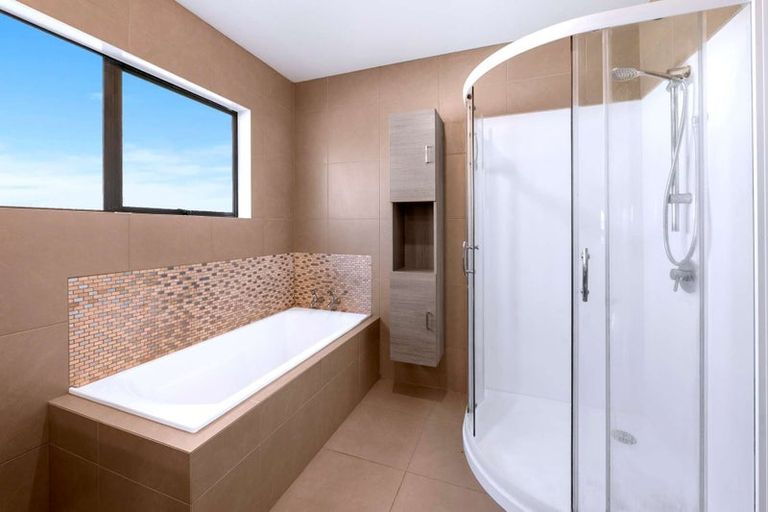 Photo of property in 50c Robinson Avenue, Holdens Bay, Rotorua, 3010