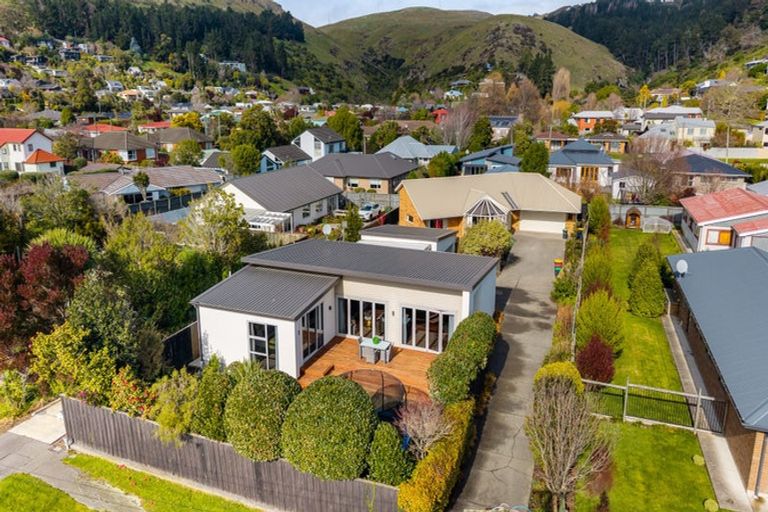 Photo of property in 1/6 Roscoe Street, Saint Martins, Christchurch, 8022