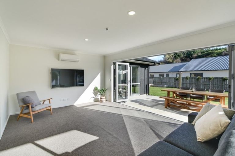 Photo of property in 11 Sylvan Street, Lake Hayes, Queenstown, 9304