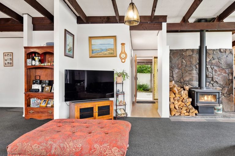 Photo of property in 28 Iles Road, Lynmore, Rotorua, 3010