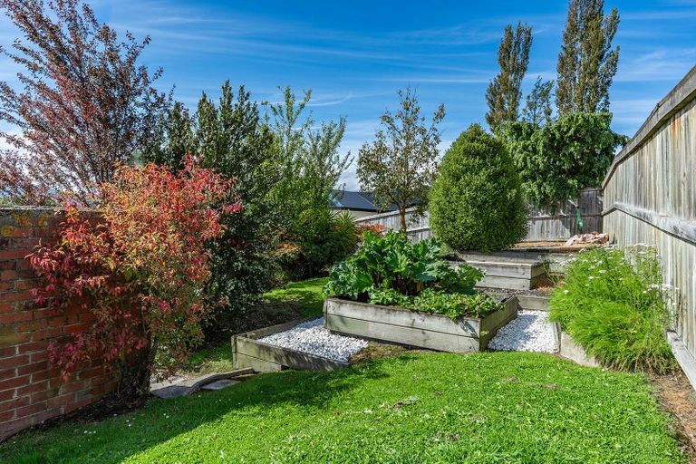 Photo of property in 28 Paterson Road, Mosgiel, 9092