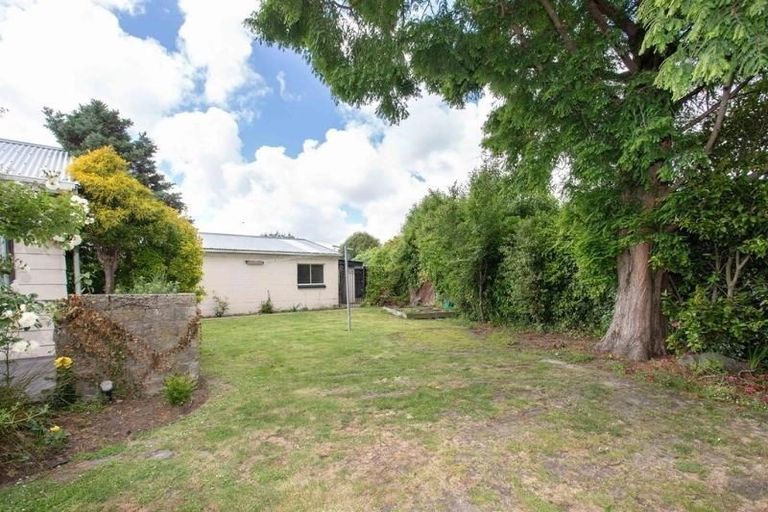 Photo of property in 22 Wingate Street, Redwood, Christchurch, 8051