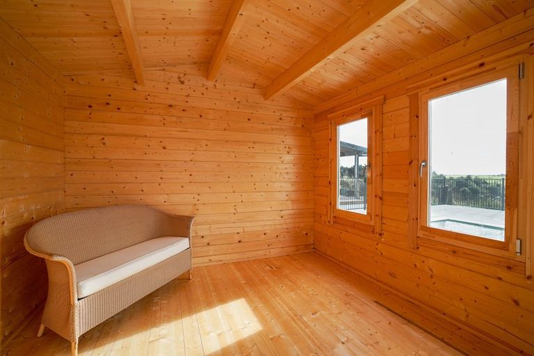 Photo of property in 17 Angus Lane, Tokomaru, Palmerston North, 4474