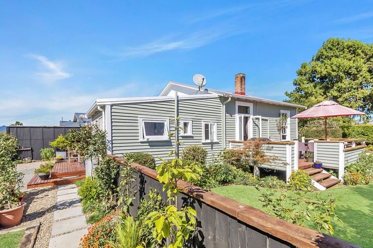 Photo of property in 12 Stanley Avenue, Te Aroha, 3320