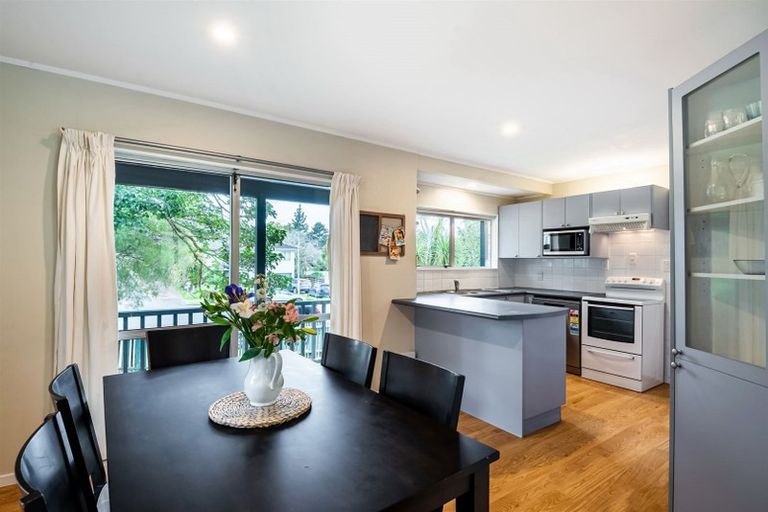 Photo of property in 4 Foley Place, Torbay, Auckland, 0632