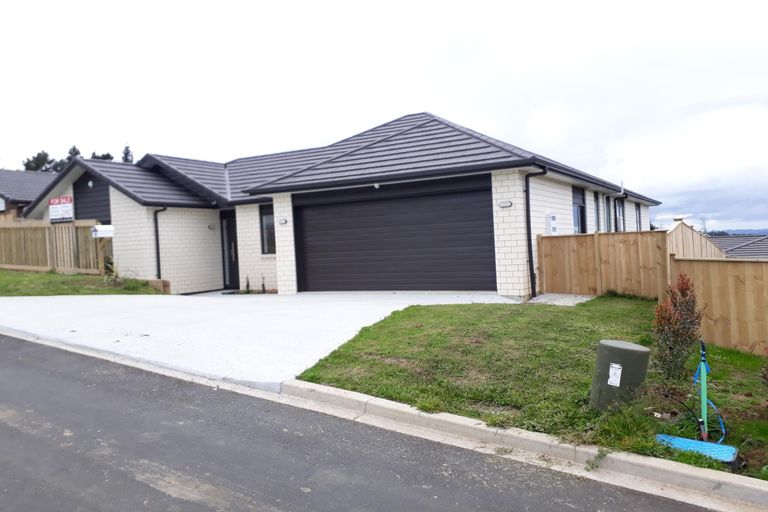 Photo of property in 11 Kirklee Lane, Pokeno, 2402