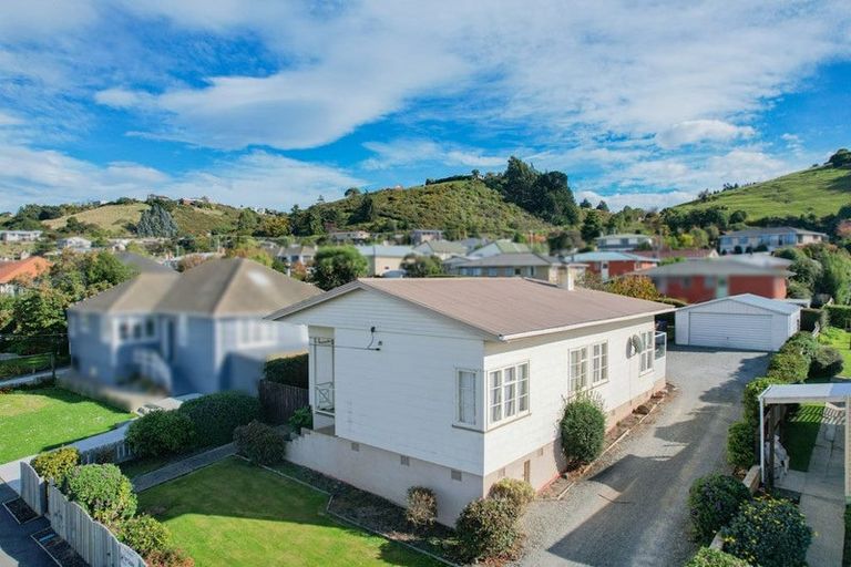 Photo of property in 10 Mclean Street, Oamaru North, Oamaru, 9400