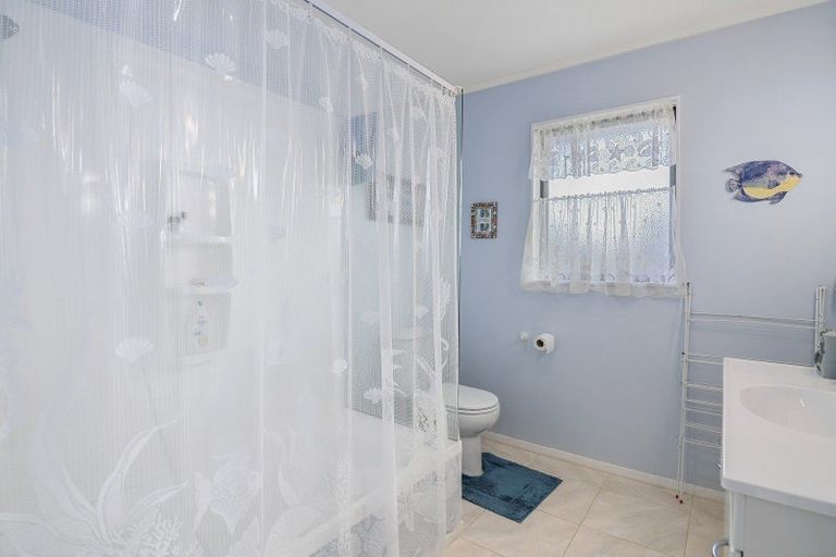 Photo of property in 51 Wharariki Road, Puponga, Collingwood, 7073