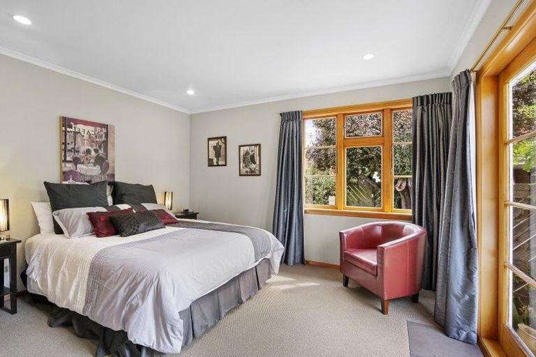 Photo of property in 30 Sawyers Arms Road, Northcote, Christchurch, 8052