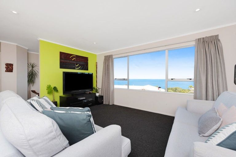 Photo of property in 6 Orchy Crescent, Southgate, Wellington, 6023