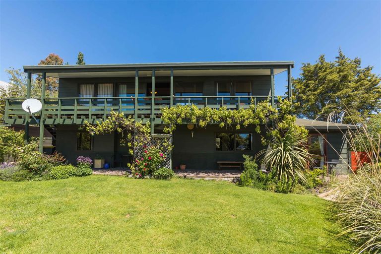Photo of property in 25 Murray Place, Lake Tekapo, 7999