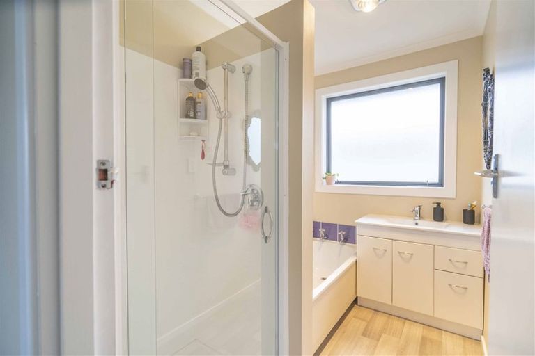 Photo of property in 137 Edinburgh Crescent, Waikiwi, Invercargill, 9810