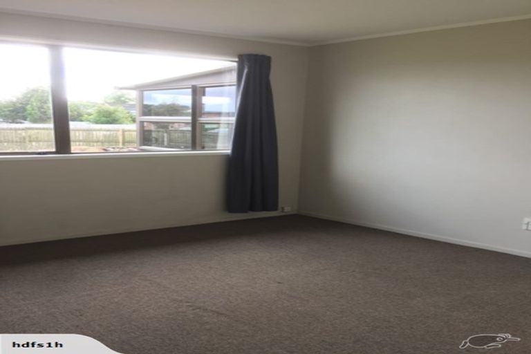 Photo of property in 7 Poinsettia Place, Henderson, Auckland, 0610