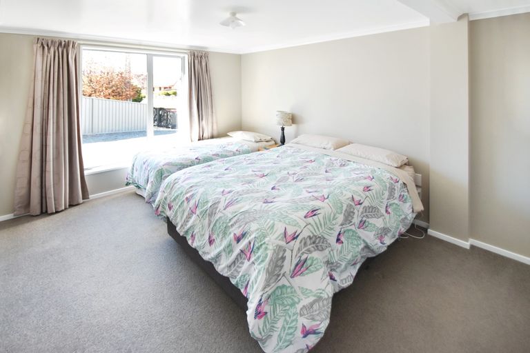 Photo of property in 45 Braemar Place, Twizel, 7901