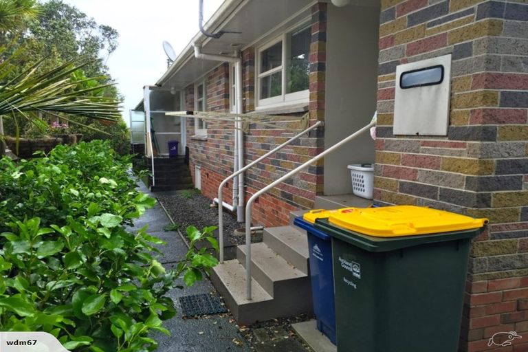 Photo of property in 1/303 Lake Road, Hauraki, Auckland, 0622