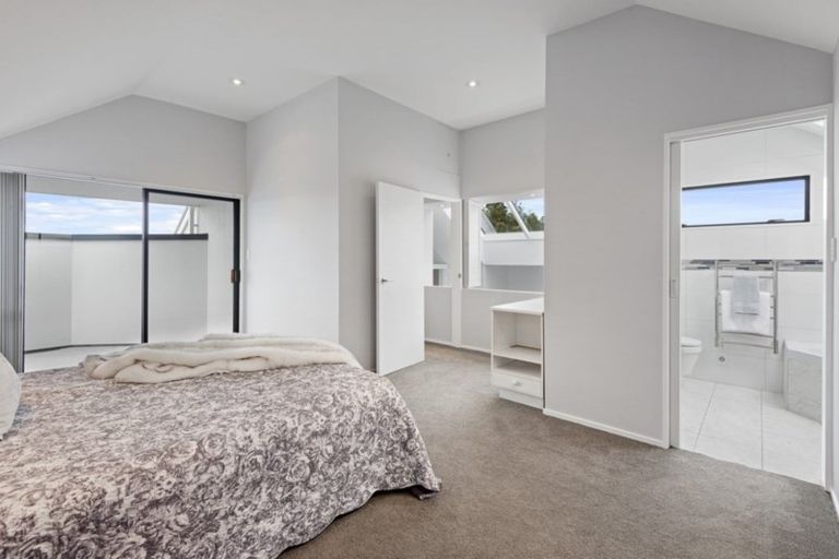 Photo of property in 31 Bengal Drive, Cashmere, Christchurch, 8022