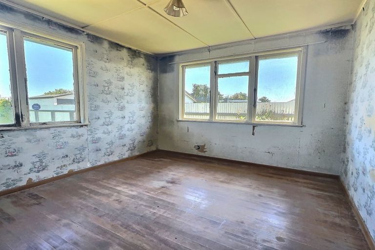 Photo of property in 77 Hillary Crescent, Maraenui, Napier, 4110