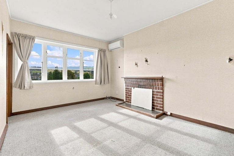 Photo of property in 100 District Road, Green Island, Dunedin, 9018