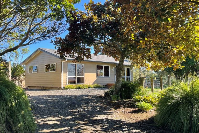 Photo of property in 499 Clark And Denize Road, Pukekawa, Tuakau, 2696