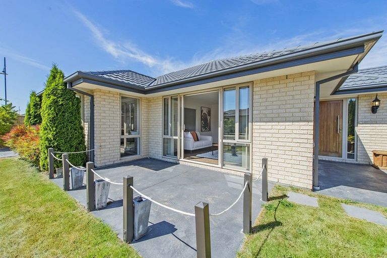 Photo of property in 4 Pipiri Street, Pegasus, 7612