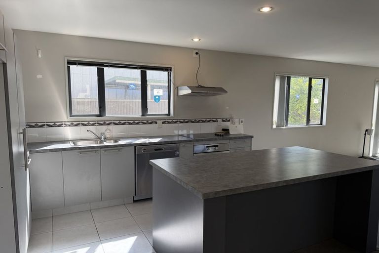 Photo of property in 128a Sherborne Street, St Albans, Christchurch, 8014