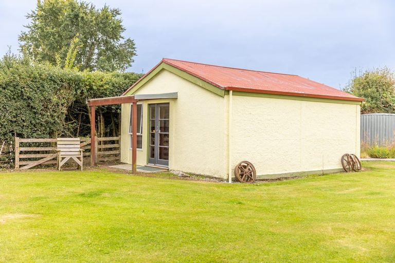 Photo of property in 4 Newcastle Street, Riversdale, 9776