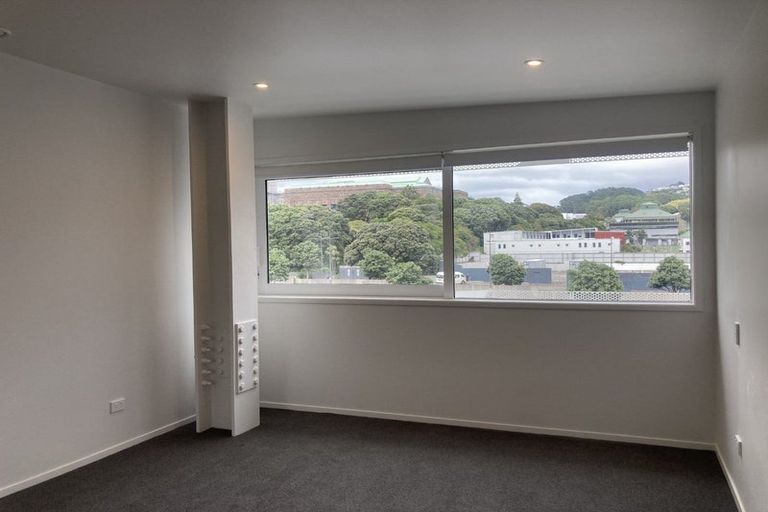 Photo of property in 4/32 Martin Square, Te Aro, Wellington, 6011
