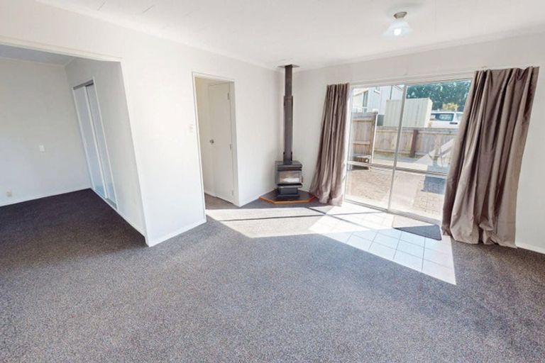 Photo of property in Sharella Park Cattery, 578 Kairanga Bunnythorpe Road, Newbury, Palmerston North, 4478
