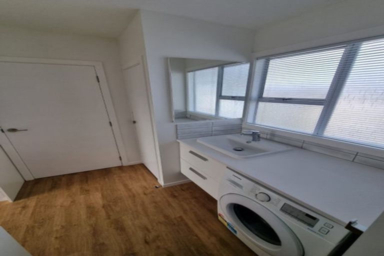 Photo of property in 221 Queens Drive, Windsor, Invercargill, 9810