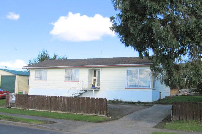 Photo of property in 21 Maytime Street, Clover Park, Auckland, 2023