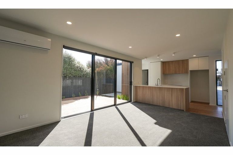 Photo of property in 4/63 Waltham Road, Sydenham, Christchurch, 8023