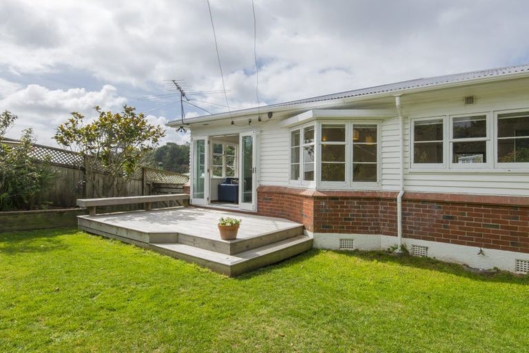 Photo of property in 22 Fraser Avenue, Johnsonville, Wellington, 6037