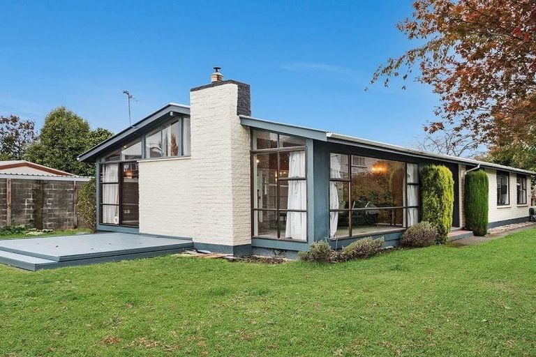 Photo of property in 4 Bullock Place, Ilam, Christchurch, 8041