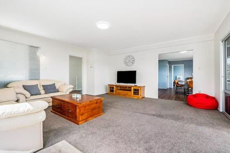 Photo of property in 36a Walter Street, Hauraki, Auckland, 0622