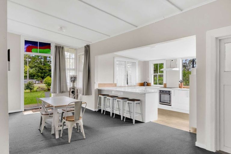 Photo of property in 14 Uawa Parade, Tolaga Bay, 4077