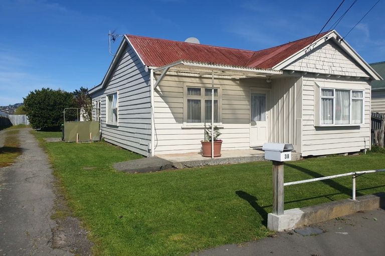 Photo of property in 38 Saint Johns Street, Woolston, Christchurch, 8062