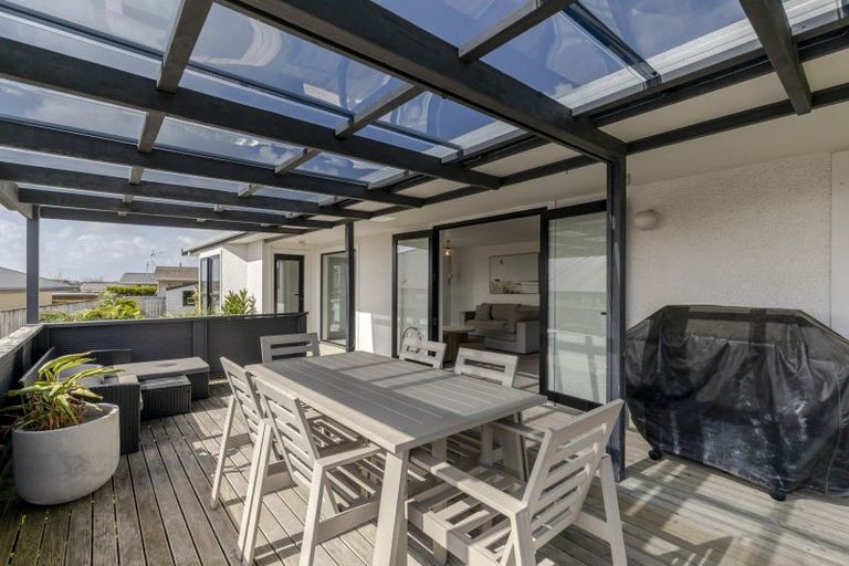 Photo of property in 105 Parklands Avenue, Bell Block, New Plymouth, 4312