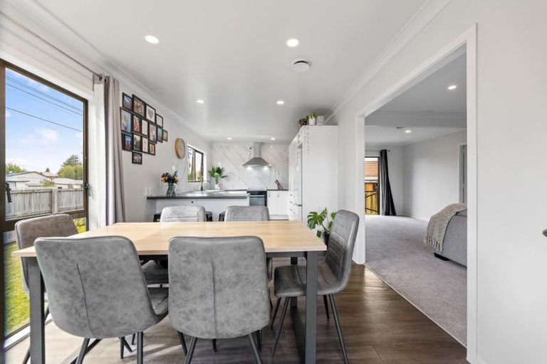 Photo of property in 1 Jasmine Avenue, Dinsdale, Hamilton, 3204