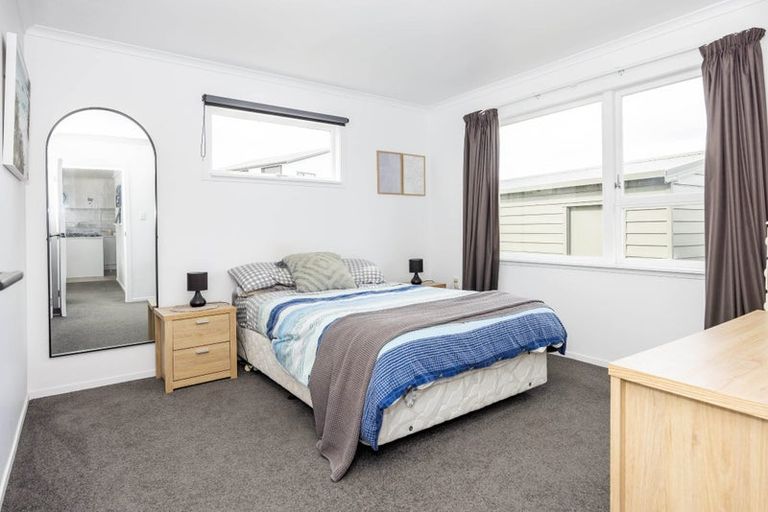 Photo of property in 8b Lee Place, Bader, Hamilton, 3206