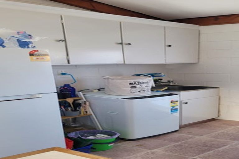 Photo of property in 24 Maire Street, Inglewood, 4330