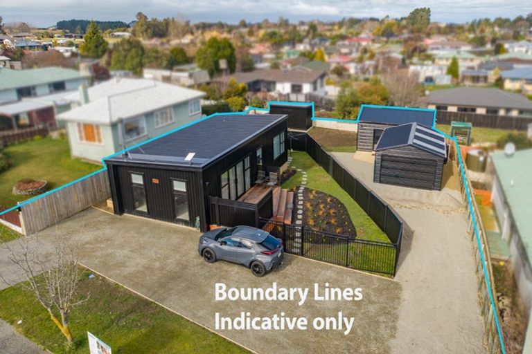 Photo of property in 22 Charles Street, Weston, Oamaru, 9401